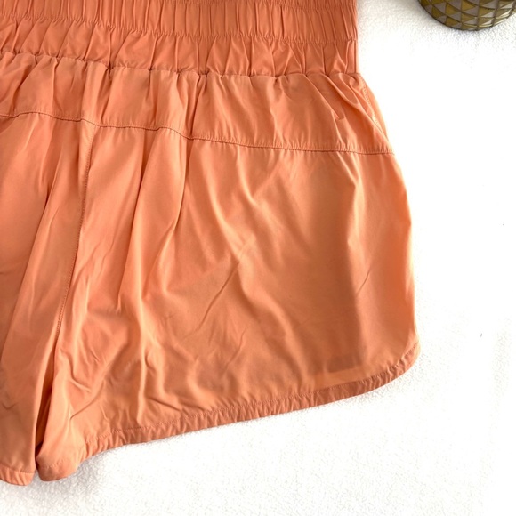 JoyLab Peach/Coral Mini Thick Elastic Quick Dry Athletic Running Shorts (L) - Picture 10 of 14